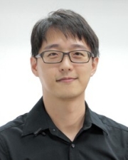 Yi-Hsuan Yang
